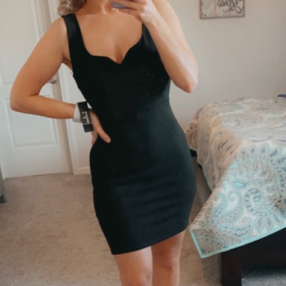 Lulus; new with tags - Picture 3 of 3